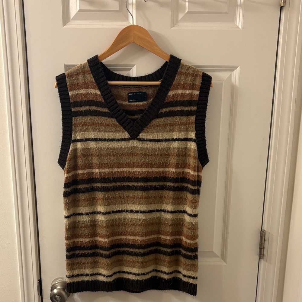 ASOS Design Brown and Tan Knit Sweater Vest